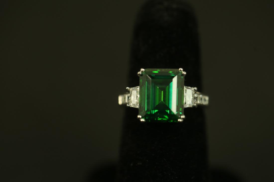 4.02 CT. EMERALD ESTATE RING (1 of 2)