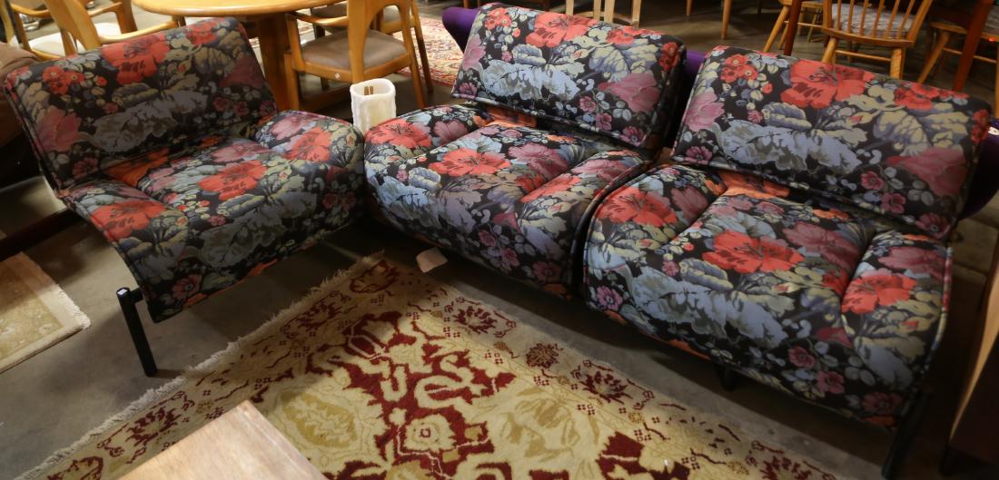 VICO MAGISTRETTI FOR CASINA CIRCA 1970's SOFA: VICO MAGISTRETTI FOR CASINA CIRCA 1970's SOFA. Height: 29 in. by Width: 58 in. by Depth: 98 in.