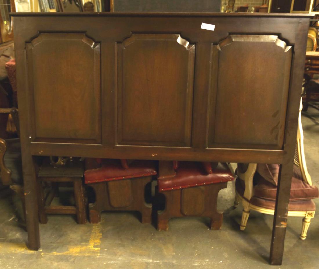 WOODEN QUEEN SIZE HEADBOARD: WOODEN QUEEN SIZE HEADBOARD. Height: 58 in. by Width: 59 in. by Depth: 2