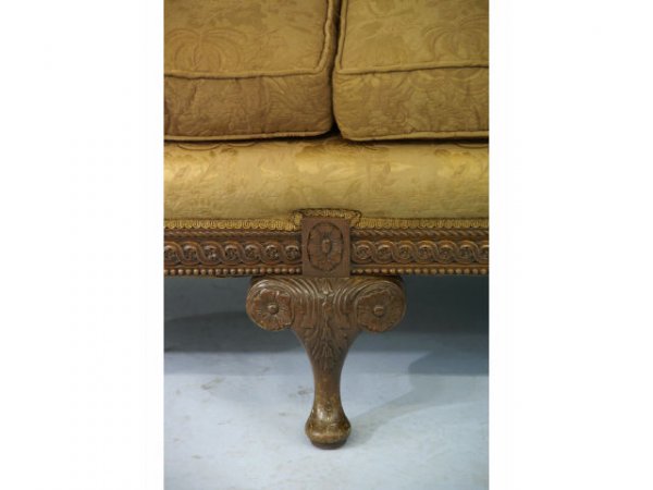 A 19th century English mahogany camelback sofa. - 3