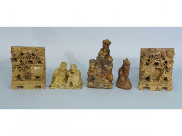 Mixed lot of soapstone