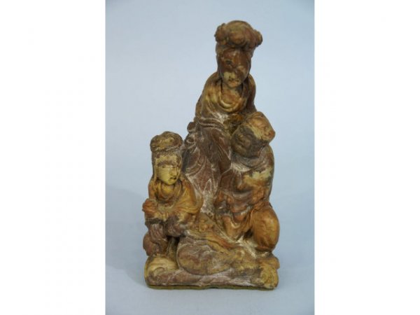 Mixed lot of soapstone - 2