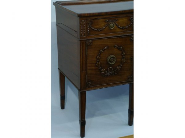 Adams style, mahogany sideboard with four drawers - 3