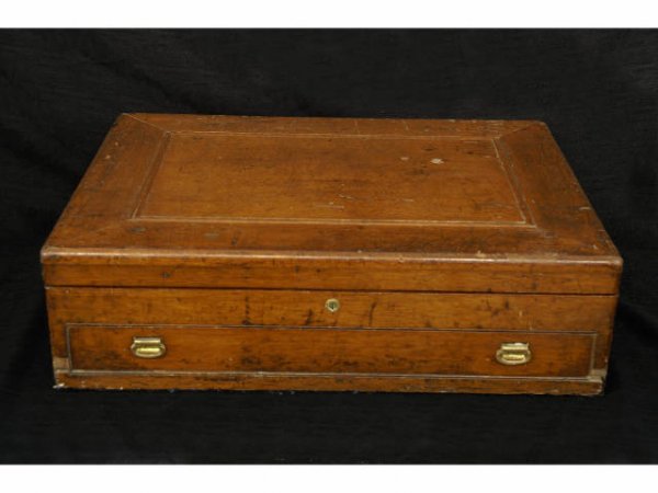 Mahogany serving case made by Tiffany & Co. - 4