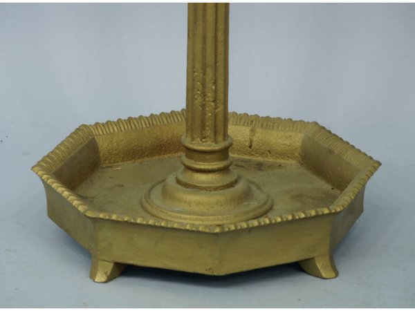 Cast iron hall tree with swivel arms. - 2