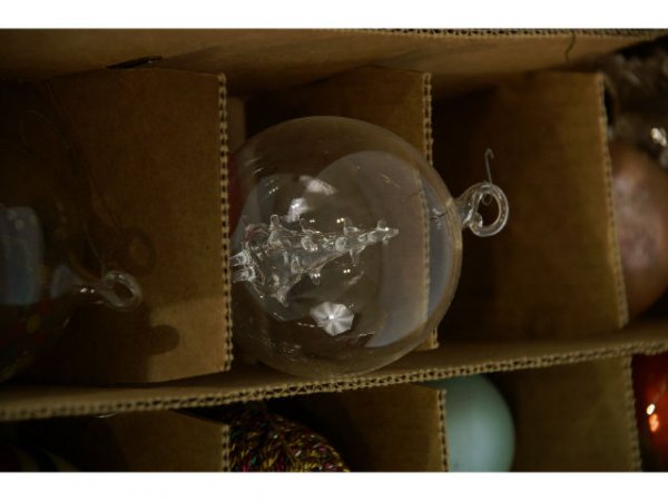 Box of assorted Christmas ornaments. - 2