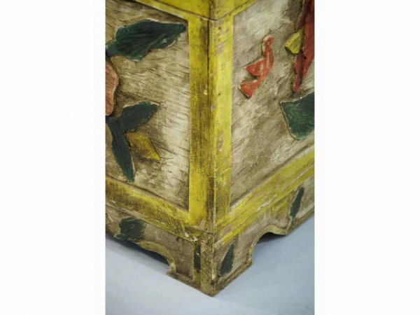 Antique Mexican, hand painted trunk. - 6