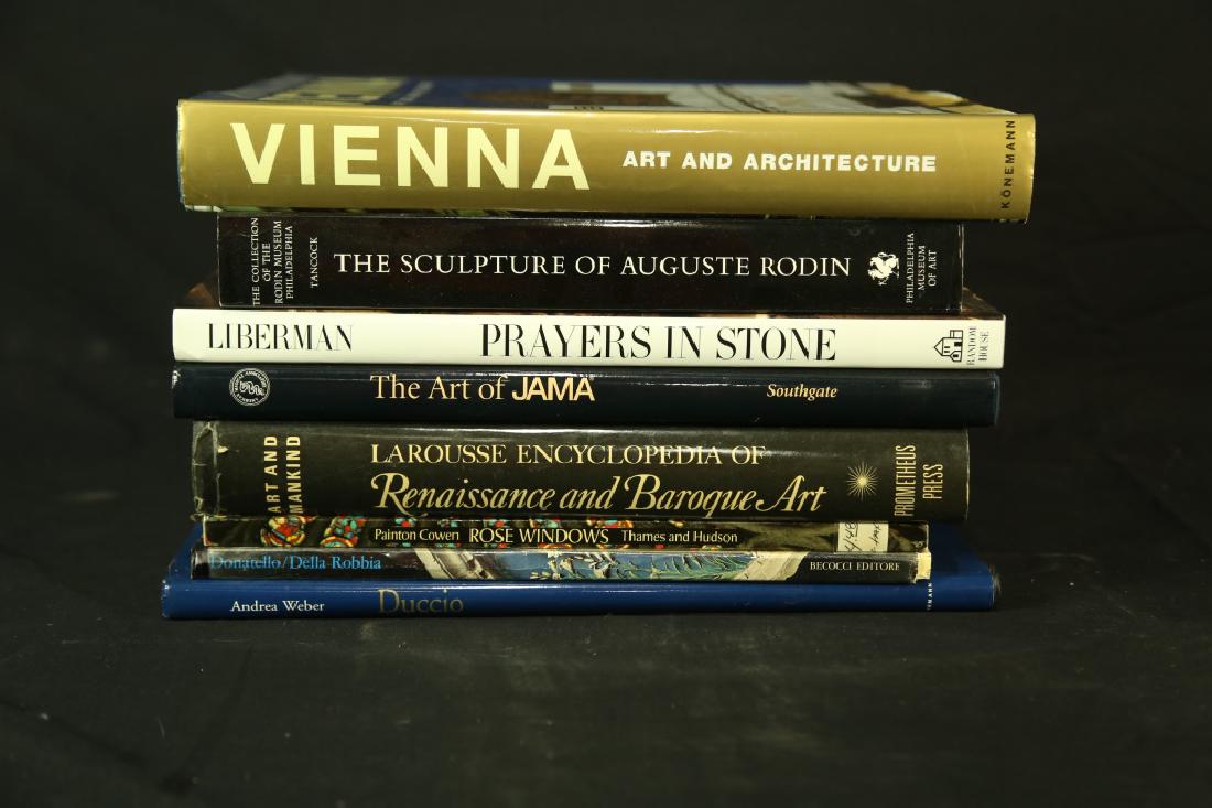 MIXED LOT OF 8 ART BOOKS (1 of 1)