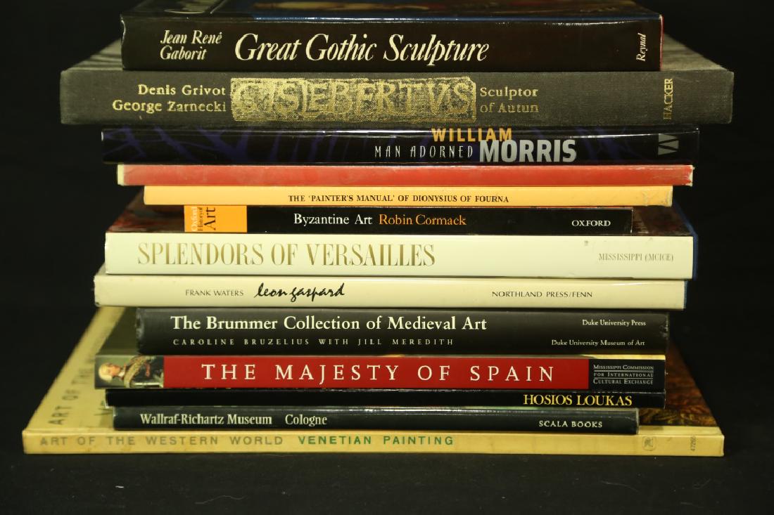 MIXED LOT OF 13 ART BOOKS (1 of 1)