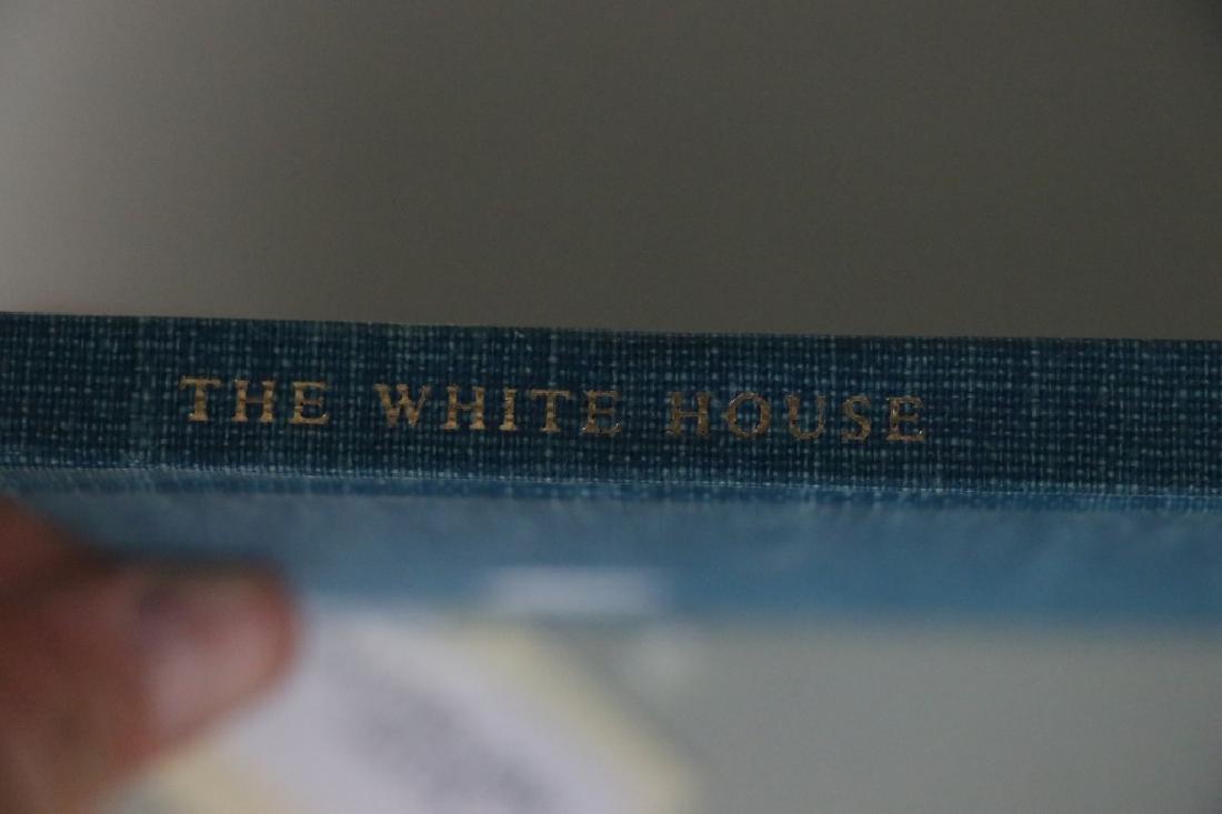 WHITE HOUSE GUIDE 1962: WHITE HOUSE GUIDE 1962 Height: 10 in. by Width: 8 in. by Depth: 1
