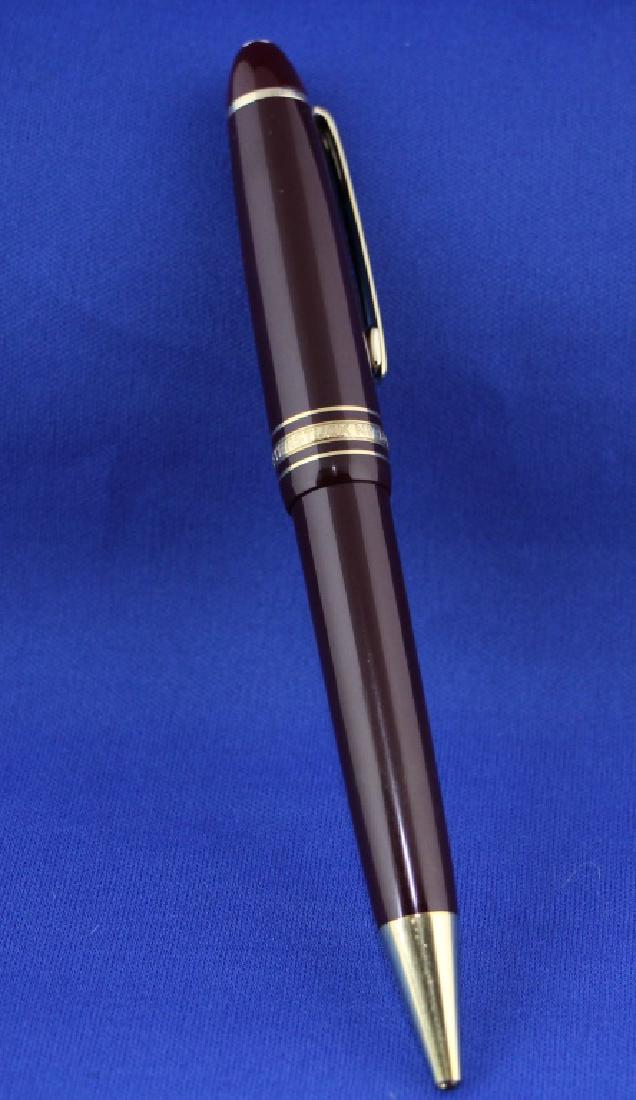 MONTBLANC - MEISTERSTUCK GOLD-COATED FOUNTAIN PEN: MONTBLANC - MEISTERSTUCK GOLD-COATED FOUNTAIN PEN. Height: 6 in. by Width: 1 in. by Depth: 1 In.