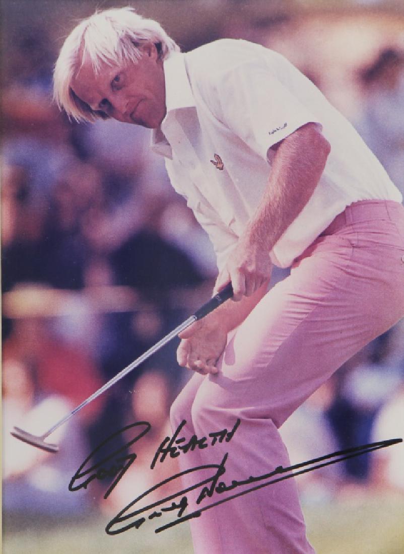 SIGNED GREG NORMAN PHOTOGRAPH: SIGNED GREG NORMAN PHOTOGRAPH. Height: 13 in. by Width: 10 1/2 in.