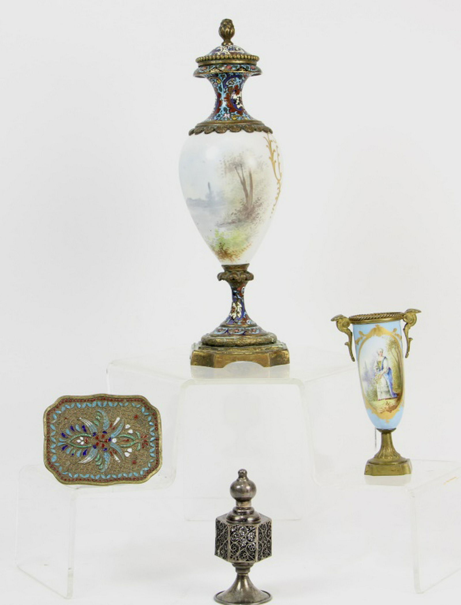 MIXED LOT OF FOUR ANTIQUE DECORATIVE PIECES (1 of 1)