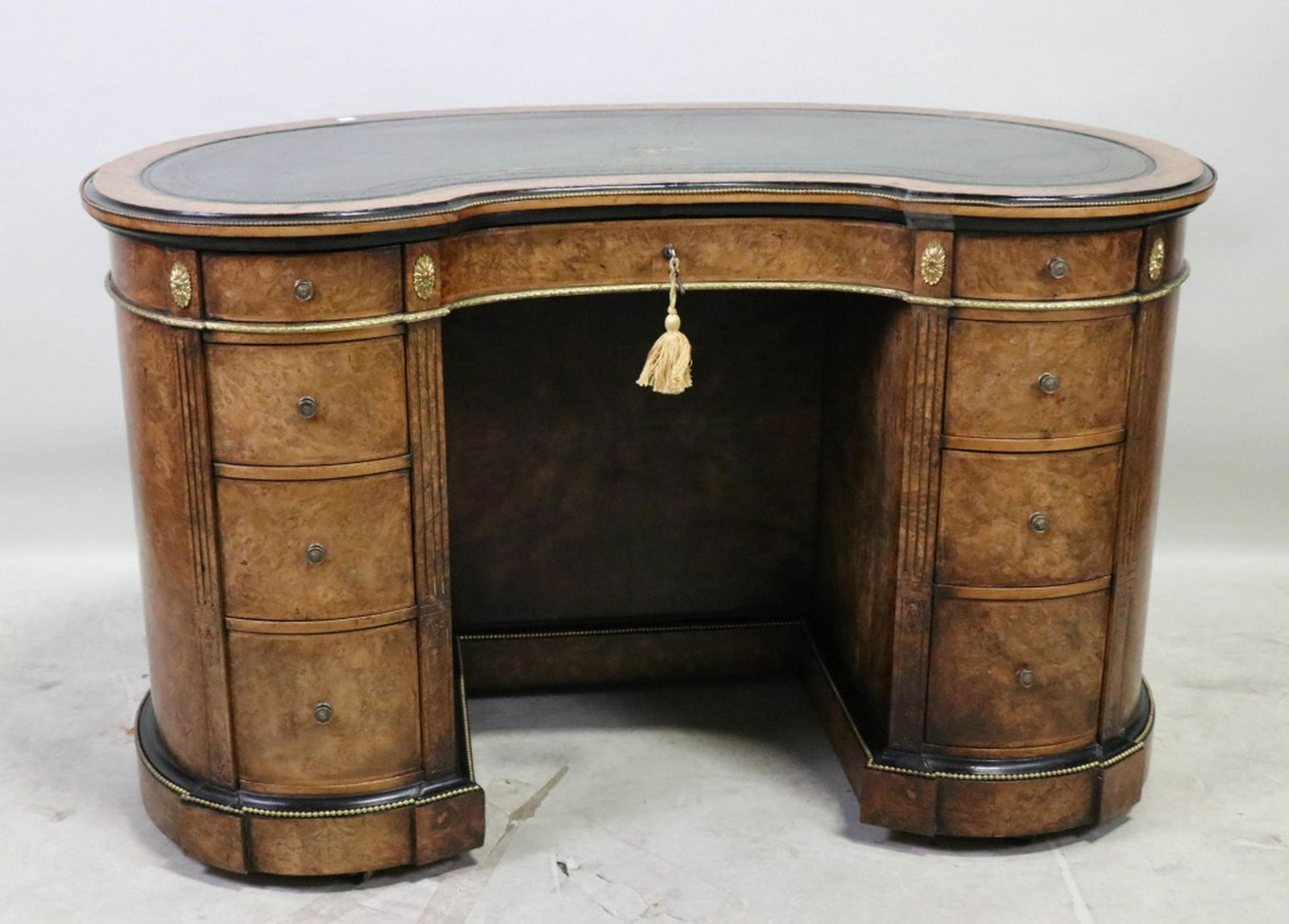 19th ENGLISH BURLED WALNUT LEATHER TOP KIDNEY DESK (1 of 5)