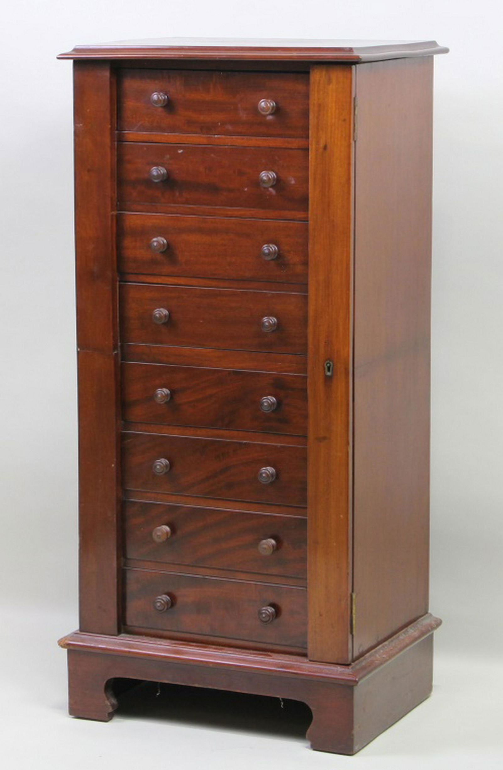 VICTORIAN MAHOGANY JEWELRY CHEST (1 of 2)