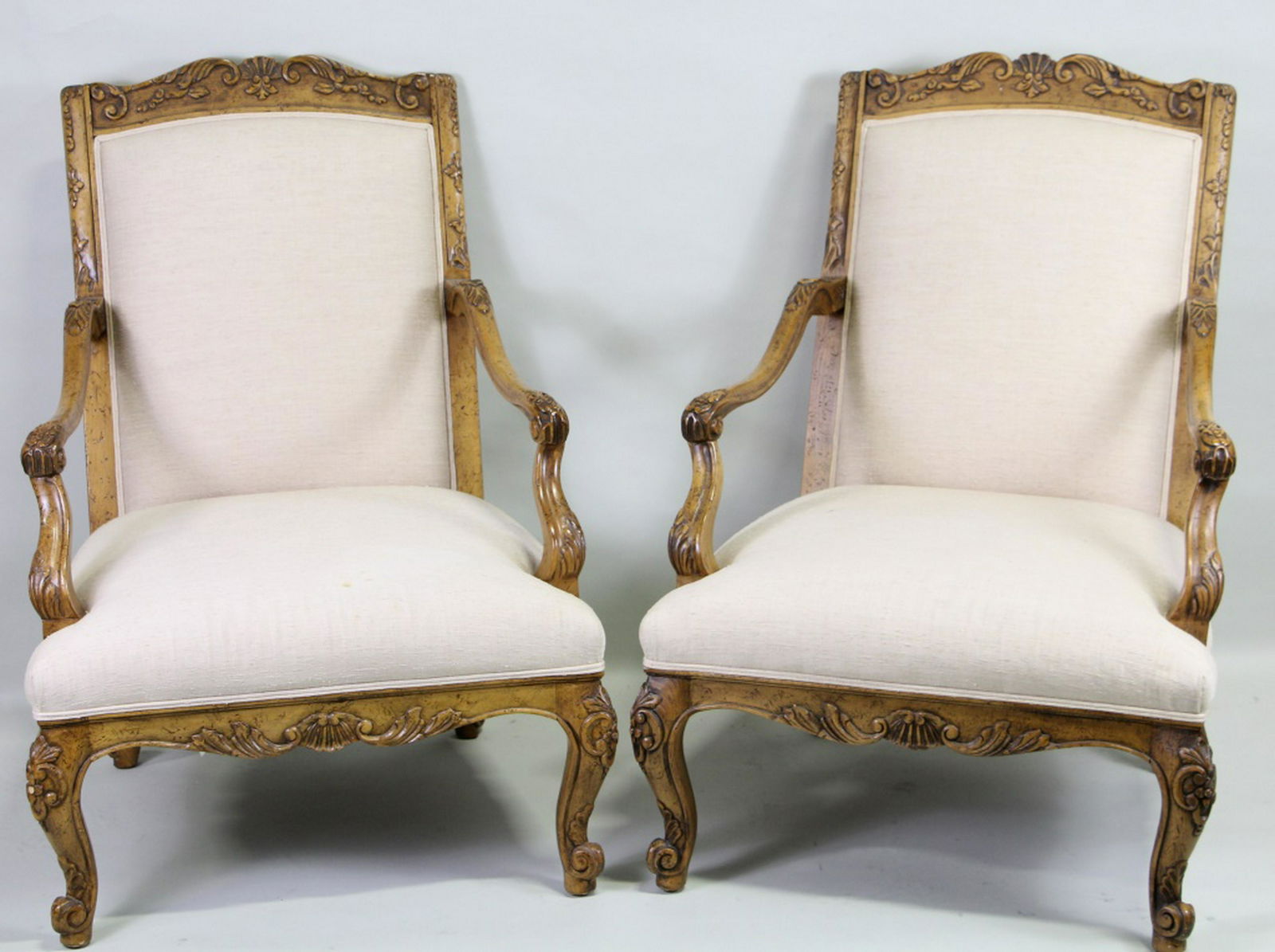 PAIR OF BAKER CARVED FRENCH STYLE ARMCHAIRS (1 of 7)