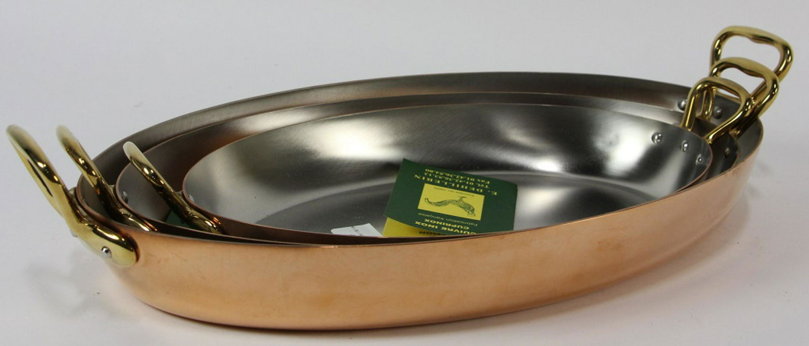LOT OF THREE OVAL COPPER PANS (1 of 4)