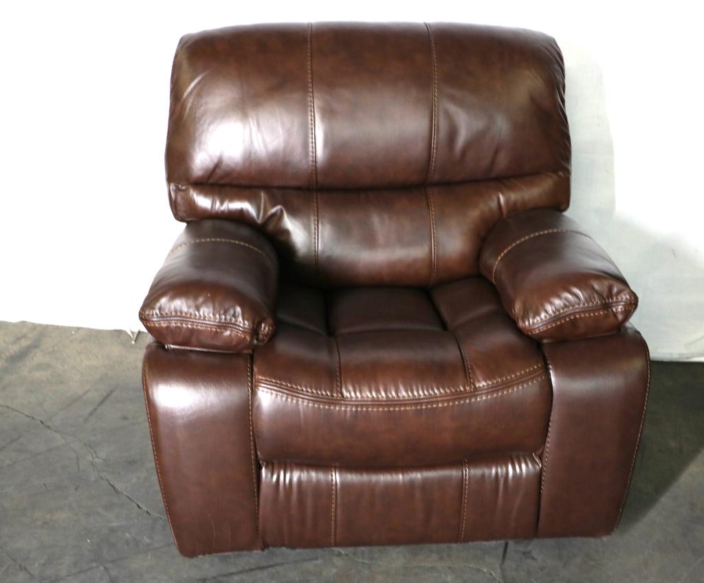 LEATHER ITALIA BROWN LEATHER POWER RECLINER: LEATHER ITALIA BROWN LEATHER POWER RECLINER WITH USB Height: 37 in. by Width: 40 in. by Depth: 20
