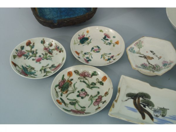 BOX LOT OF MISCELLANEOUS CERAMIC BOWLS AND PLATES - 3