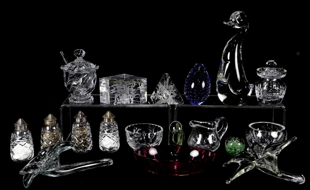 18 PIECE MIXED BOX LOT OF GLASS. FROM THE (1 of 4)