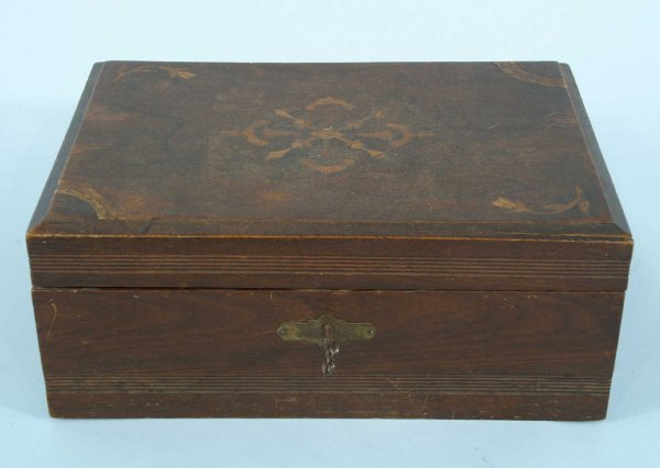 WRITING BOX WITH WRITING SURFACE