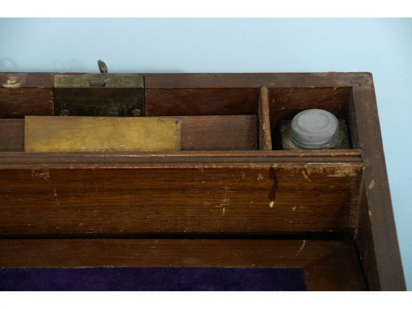 WRITING BOX WITH WRITING SURFACE - 3