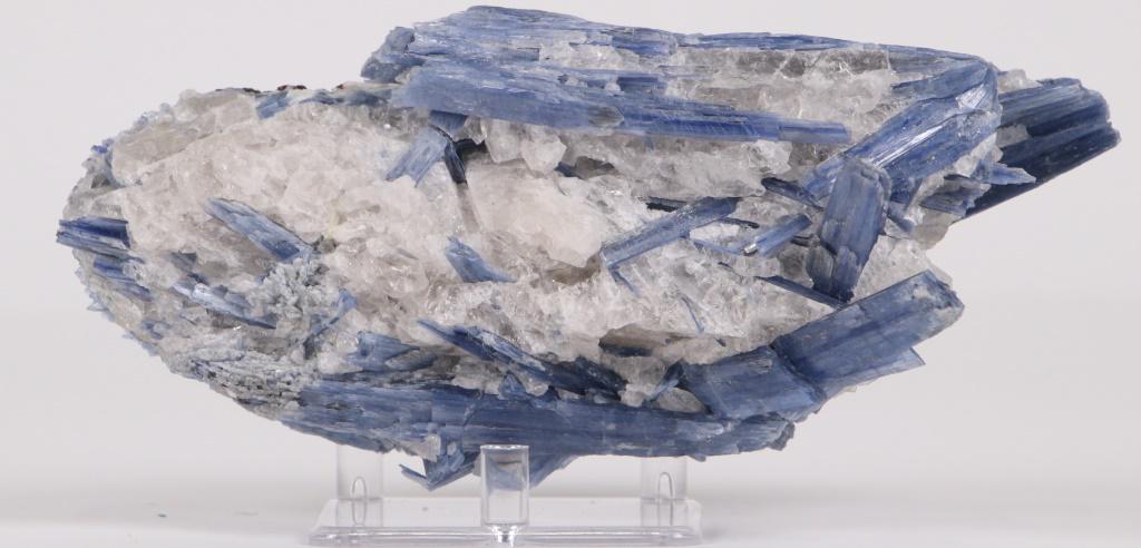 KYANITE SPECIMEN WITH STAND (1 of 1)