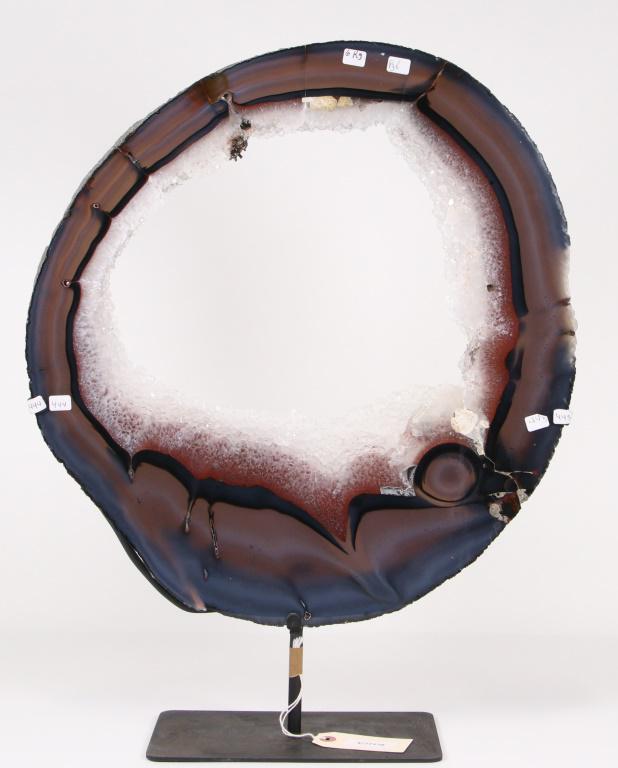AGATE SLICE WITH LARGE OPEN CENTER (1 of 2)