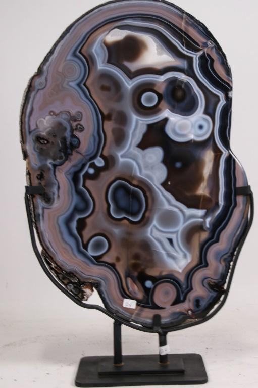 BLUE RIBBON AGATE SLICE ON METAL STAND (1 of 3)