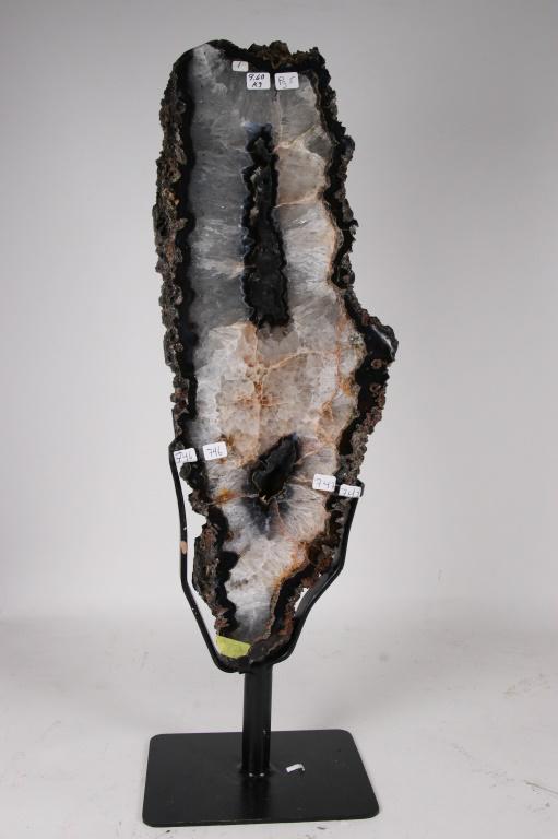 BLACK AGATE GEODE WEIGHT 21.2LBS 26IN ON STAND (1 of 2)