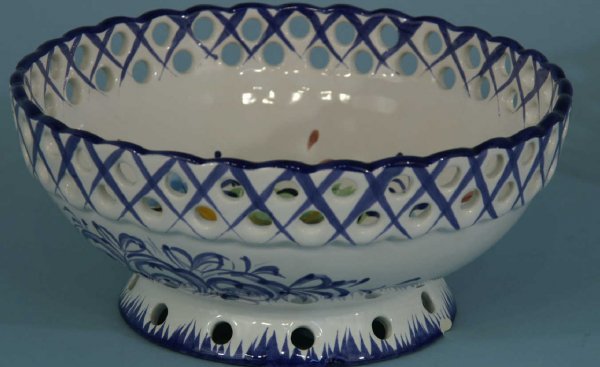 GROUP OF HAND PAINTED CERAMIC BOWLS - 5