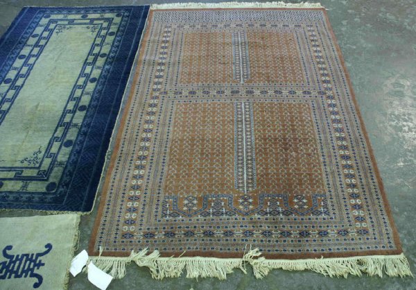 FOUR SMALL AREA RUGS. 3 BLUE & WHITE, 1 RED RUG - 5