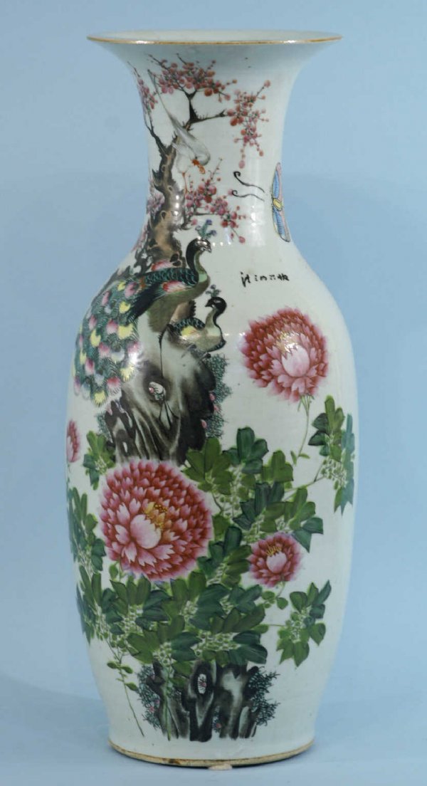 LARGE PAINTED ORIENTAL VASE