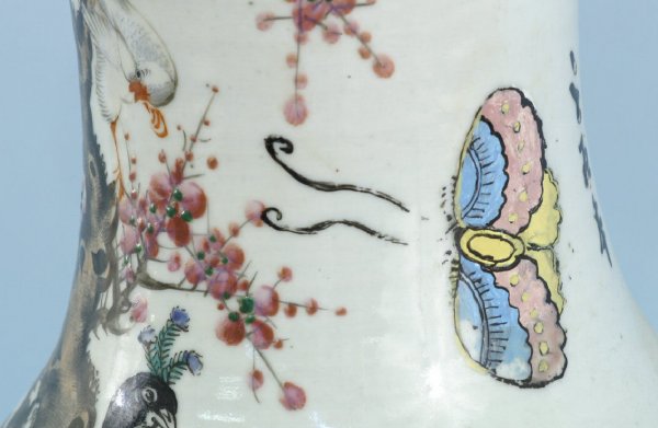 LARGE PAINTED ORIENTAL VASE - 6