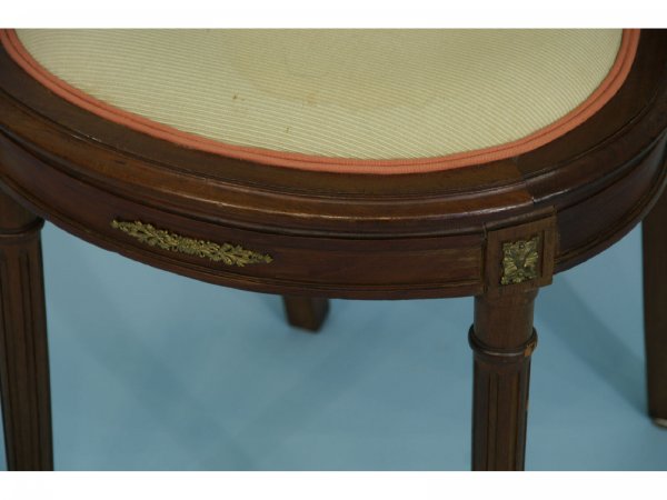 SIX 19th CENTURY FRENCH DINING ROOM CHAIRS - 4