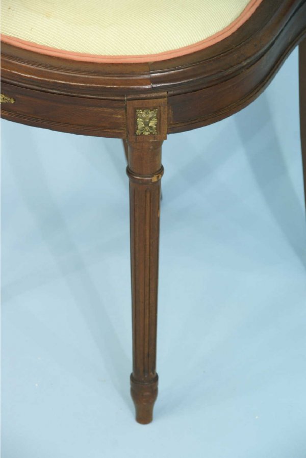 SIX 19th CENTURY FRENCH DINING ROOM CHAIRS - 6