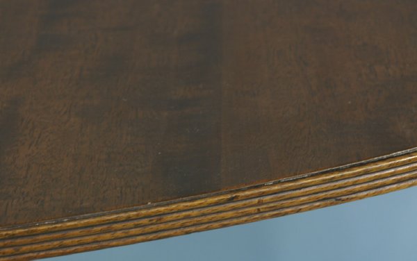 OVAL MAHOGANY BREAKFAST TABLE - 3