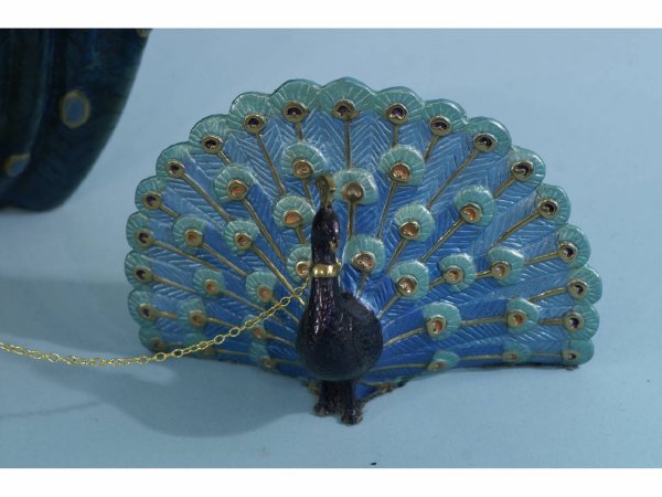ERTE' BRONZE STATUETTE OF HERA WALKING A PEACOCK - 2