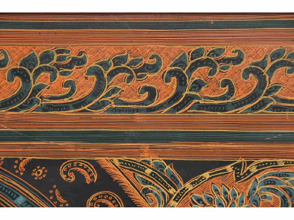 THAI PANEL MOUNTED ON A EUROPEAN STAND - 6