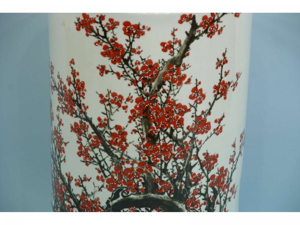 ANTIQUE CHINESE PORCELAIN VASE WITH STAND - 2
