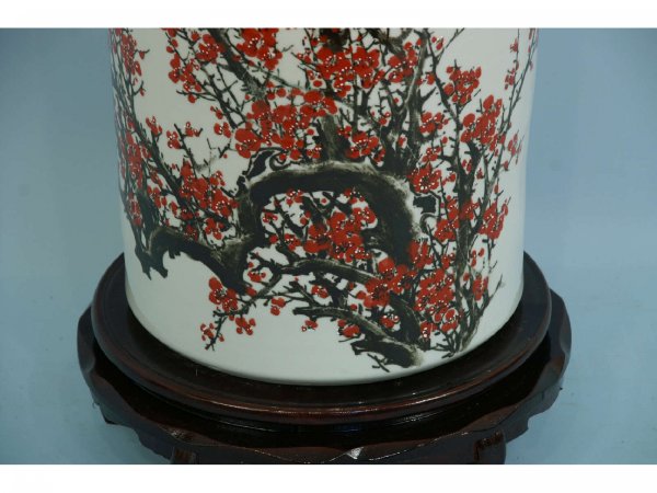 ANTIQUE CHINESE PORCELAIN VASE WITH STAND - 3