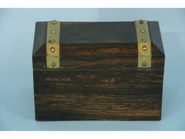 19th CENTURY ENGLISH ROSEWOOD TEA CADDY - 3