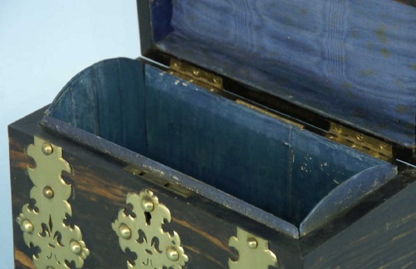 19th CENTURY ENGLISH ROSEWOOD TEA CADDY - 5