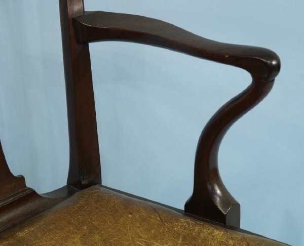 19th CENTURY ENGLISH CHIPPENDALE ARMCHAIR - 2
