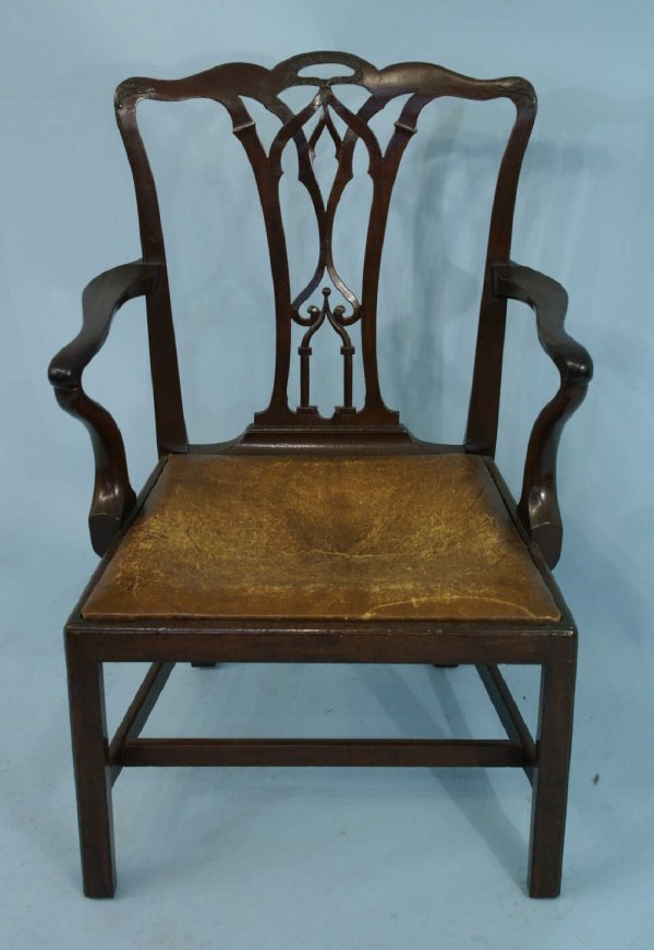 19th CENTURY ENGLISH CHIPPENDALE ARMCHAIR - 5