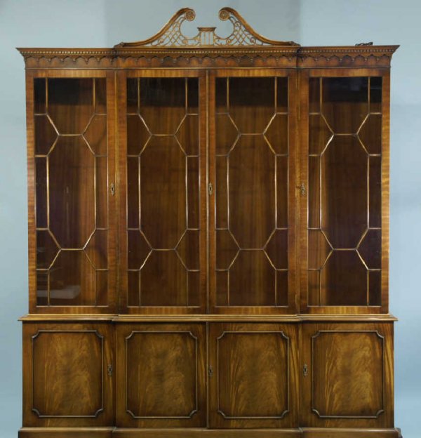 MAHOGANY CHINA CABINET