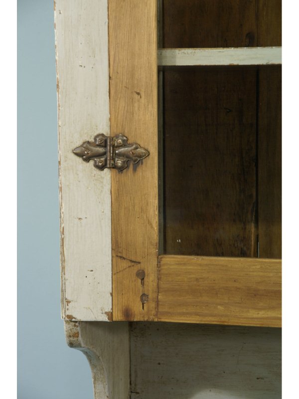 TWO-PIECE ANTIQUE PAINTED HUTCH WITH GLASS DOORS - 3