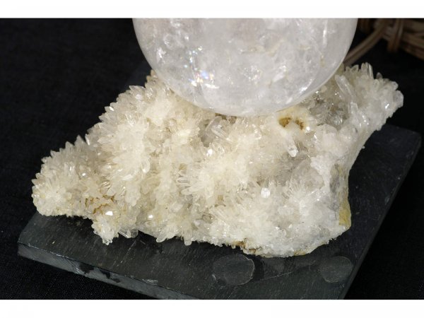 CARVED ROCK CRYSTAL LAMP - 3