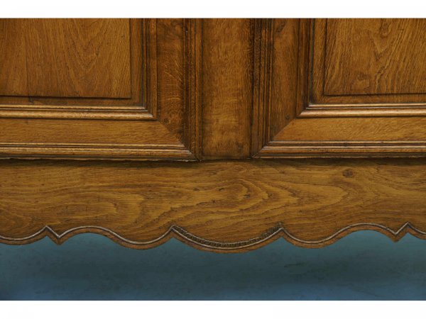 19TH CENTURY FRENCH CHERRY ARMOIRE. - 6