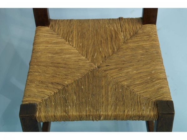 FOUR COUNTRY CHAIRS WITH RUSH SEATS - 4